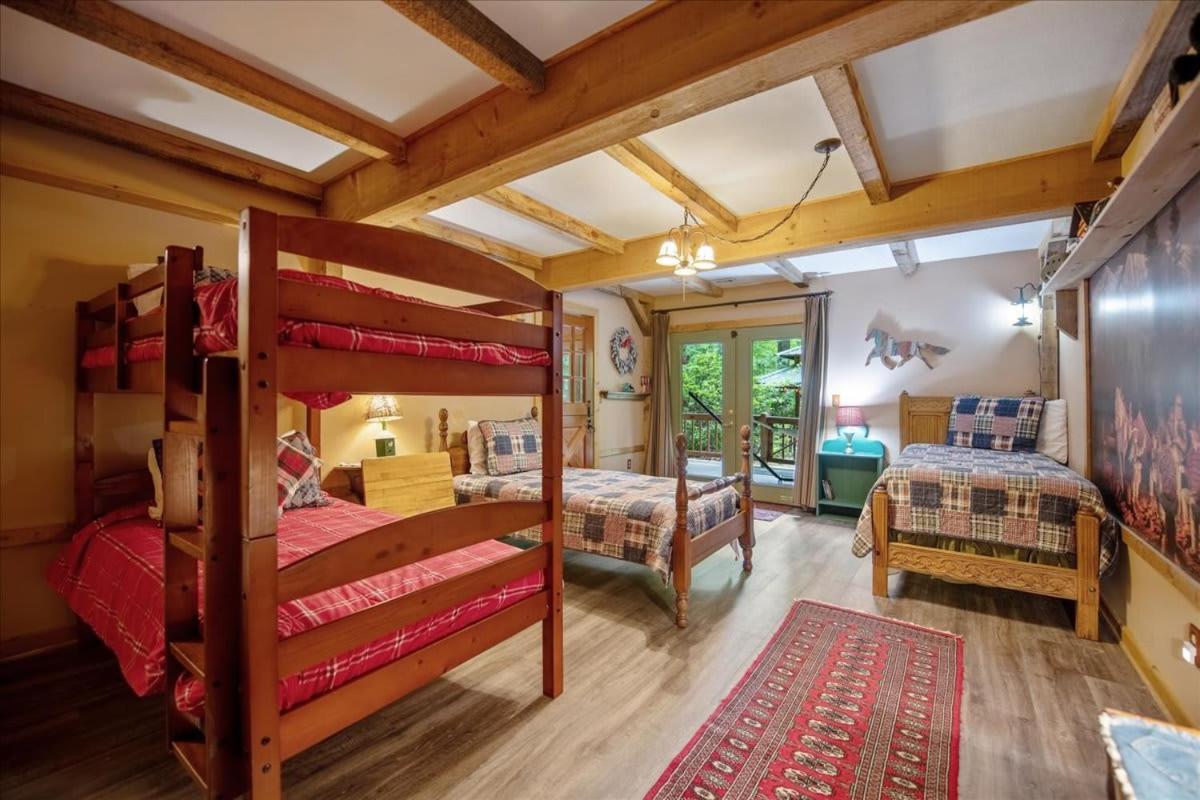 蓝岭Waterfront Mountain Cabin With Hot Tub别墅 外观 照片